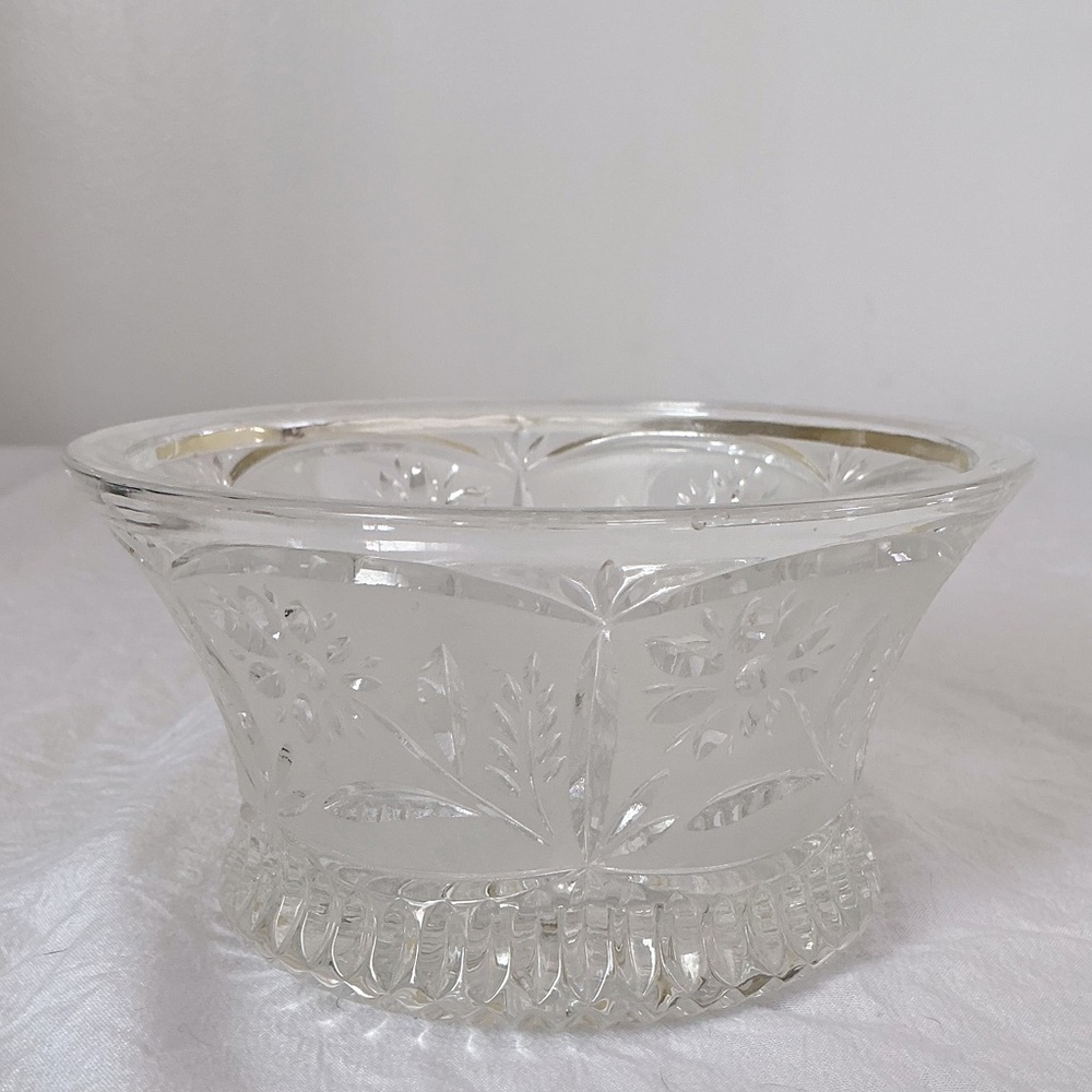 🍓 Vintage Lausitzer Glass “Margret” Daisy Pattern Crystal Bowl